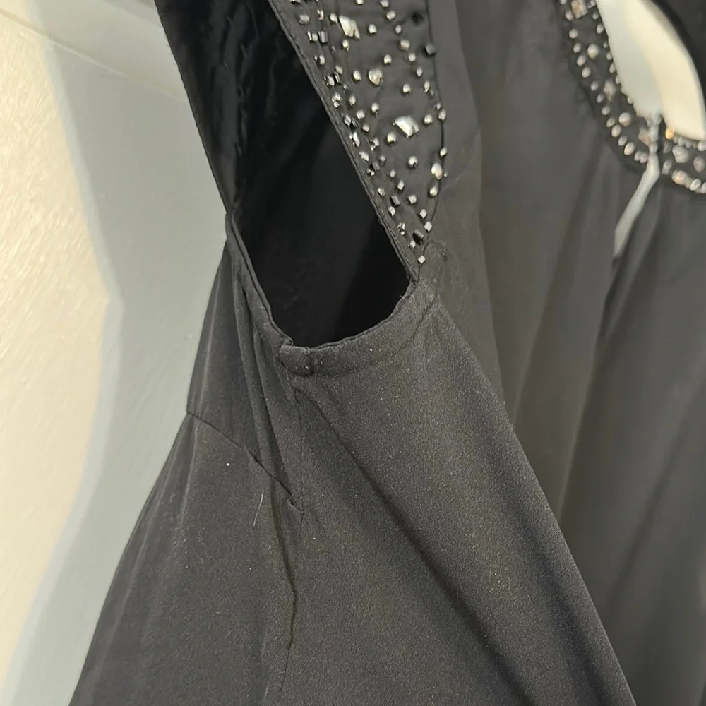 Black Asymmetrical Blouse with Cap Sleeves and Bib Collar - Picture 8 of 9